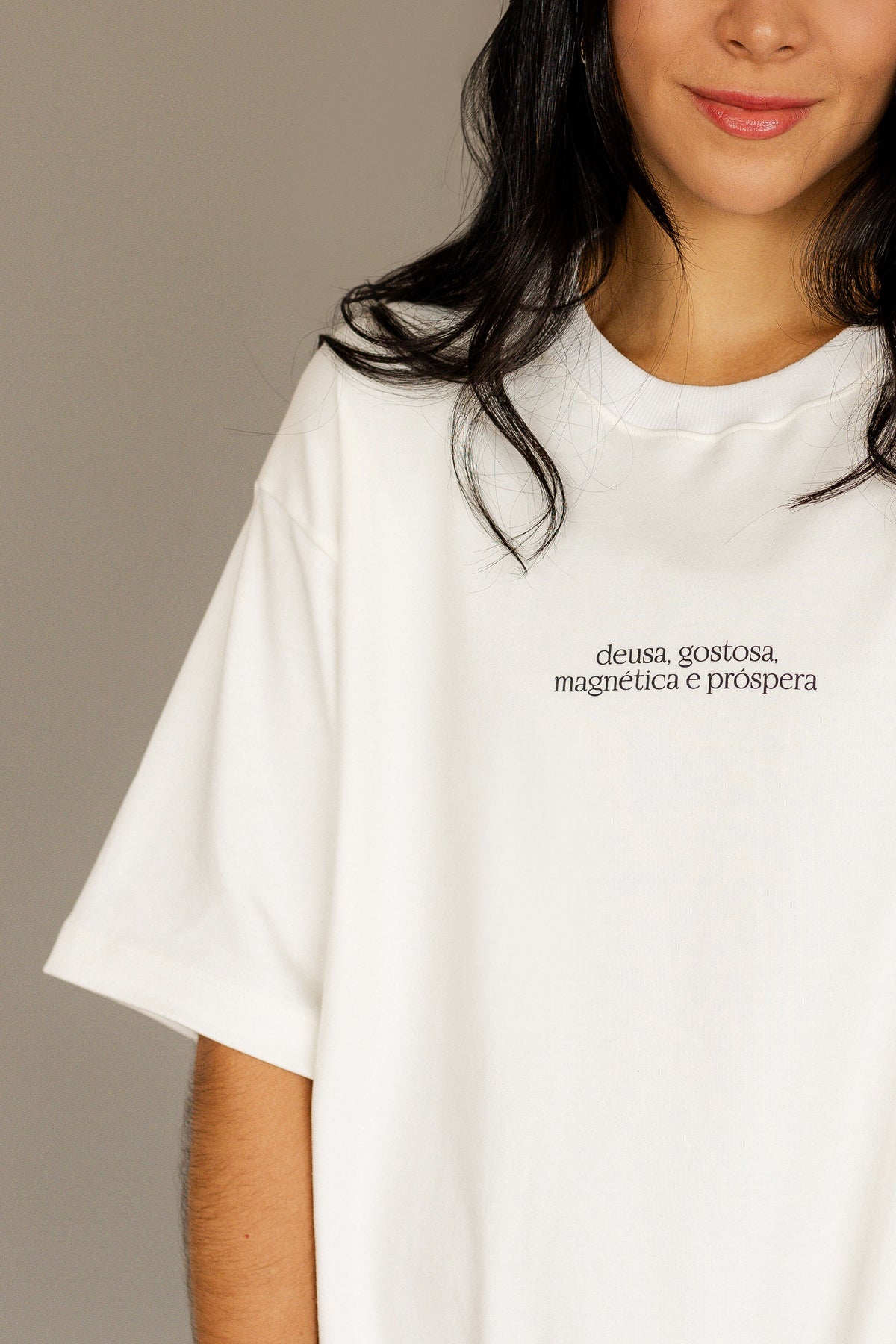 Camiseta oversized deusa off-white