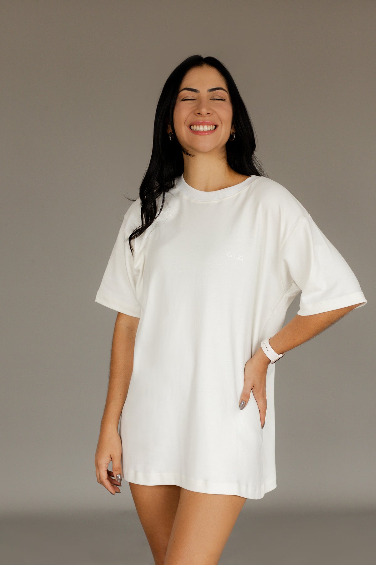 Camiseta oversized autoamor em movimento off-white