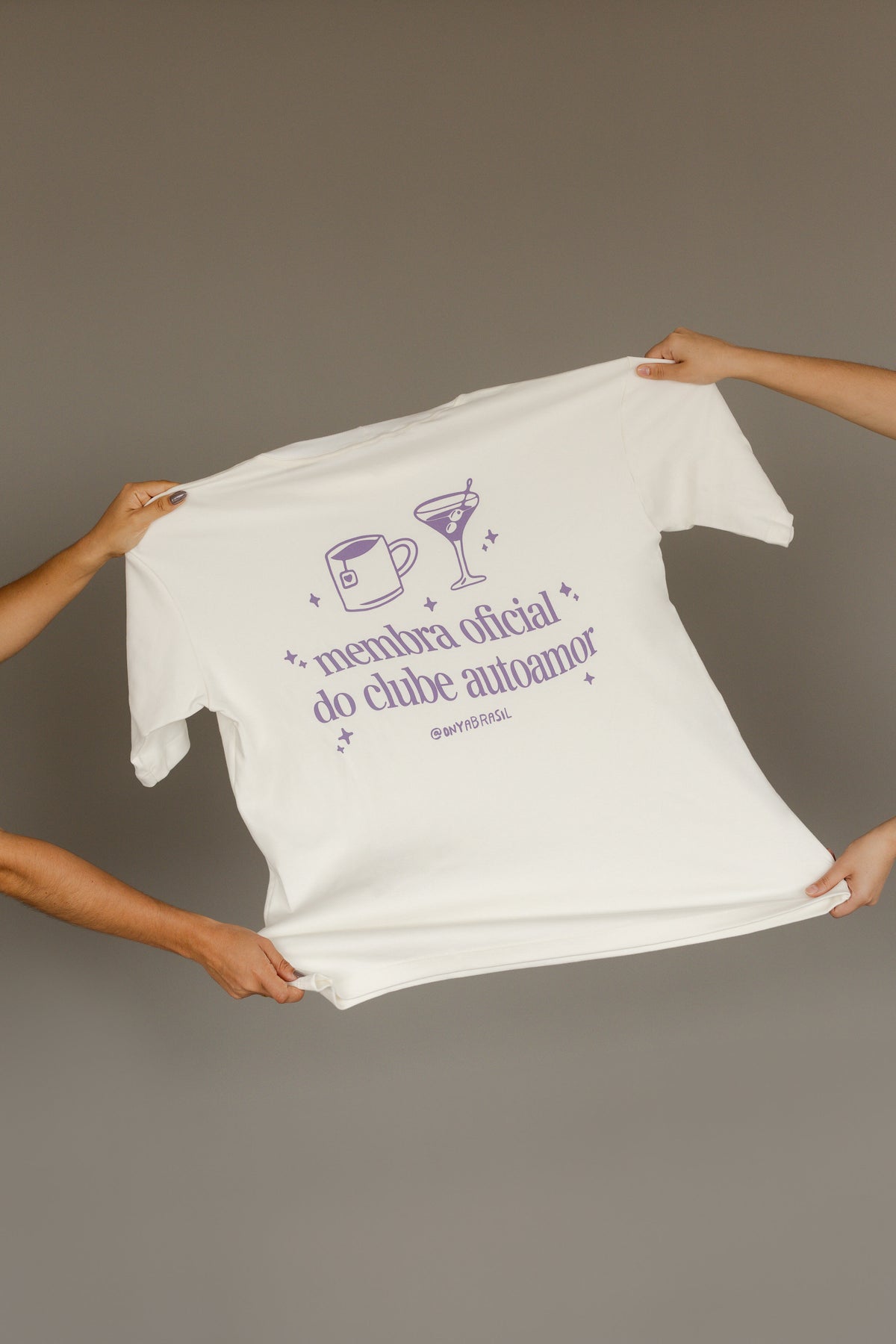 Camiseta oversized clube autoamor off-white